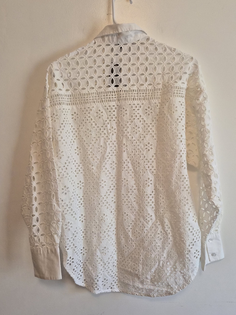 Express White Eyelet Cotton Button-Up Shirt - Women - Picture 5 of 11